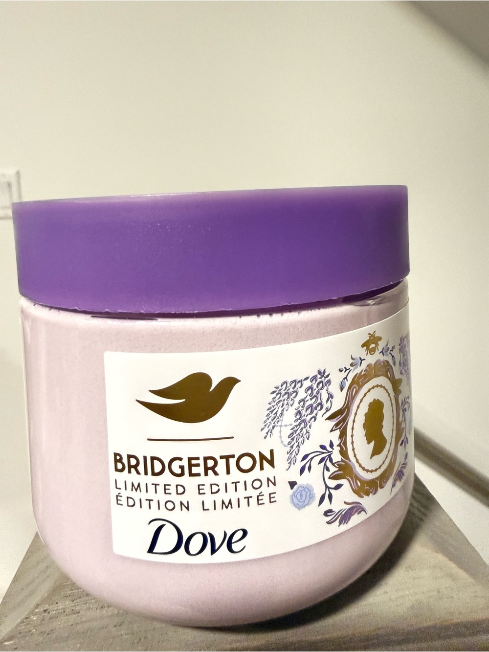 Dove Bridgerton Limited Edition Lavender Body Scrub